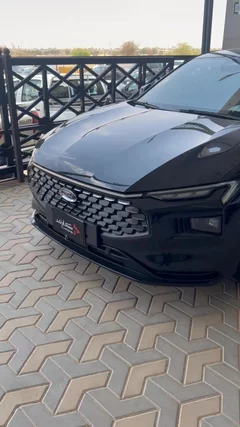 شاهد الفيديو