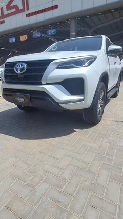 Toyota Fortuner gx 2024