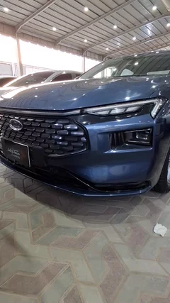 Ford Taurus ترند 2024