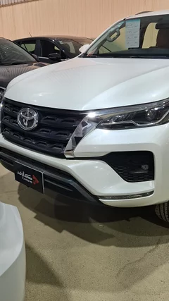 Toyota Fortuner gx 2024
