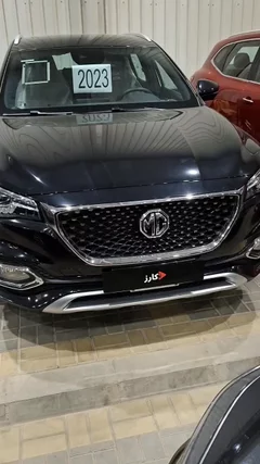 ام جي HS LUX 2023