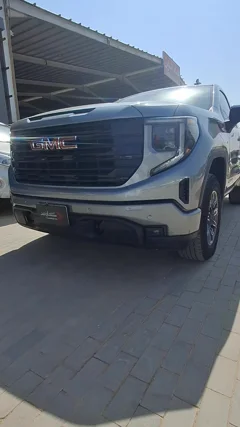 GMC Sierra Elevation 2024