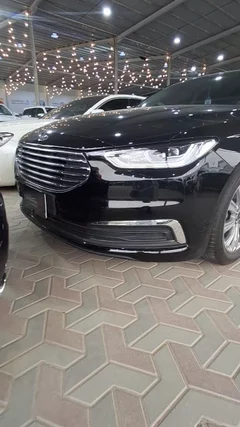 Ford Taurus امبيانتي 2021