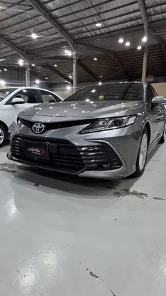 Toyota Camry Gle 2024