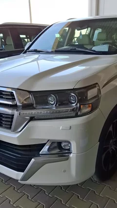 Toyota Land Cruiser GXR 2021