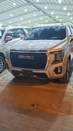 GMC Yukon SLE 2021