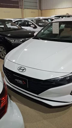 Hyundai Elantra gl 2023