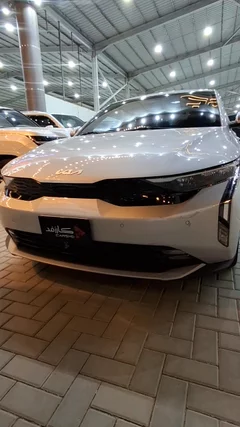 Kia K3 LX 2023