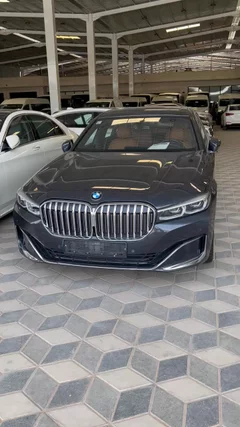 شاهد الفيديو
