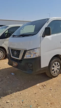 Nissan Urvan Van 2021