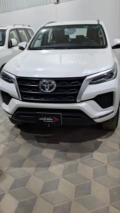 Toyota Fortuner gx 2022