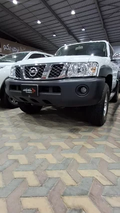 Nissan Patrol GL4X4 2023
