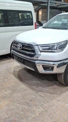Toyota Hilux S GLX 2025