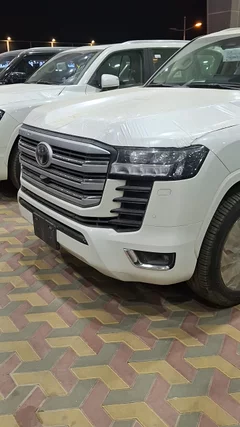 Toyota Land Cruiser GXR4 2026