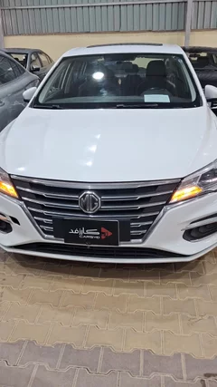 MG 5 LUX 2022