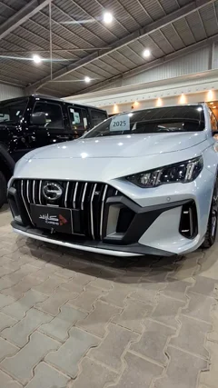 شاهد الفيديو
