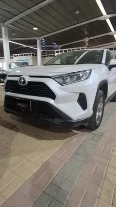 Toyota RAV4 LE 2023