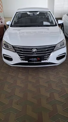 MG 5 STD 2023