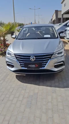 MG 5 STD 2022