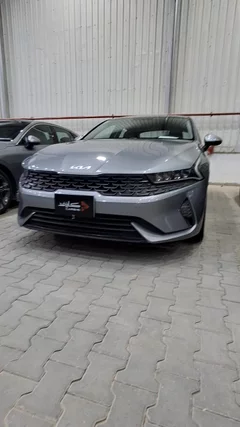 Kia K5 LX 2022