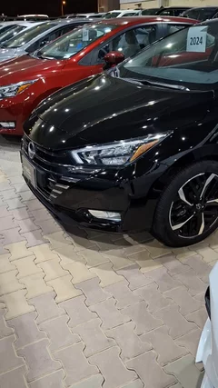 Nissan Sunny SL 2024