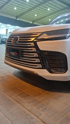 شاهد الفيديو