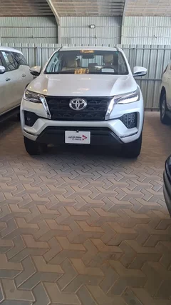 Toyota Fortuner VX 2023