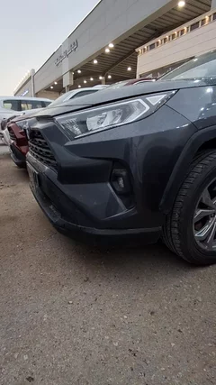 Toyota RAV4 XLE 2022