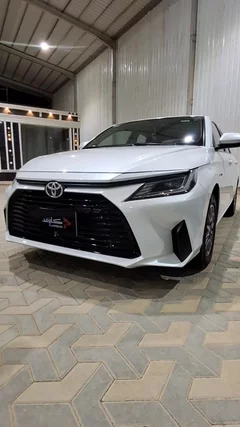 Toyota Yaris y 2024