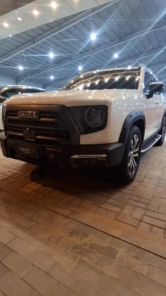 شاهد الفيديو