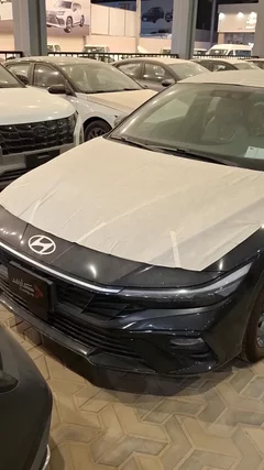Hyundai Elantra smart 2026