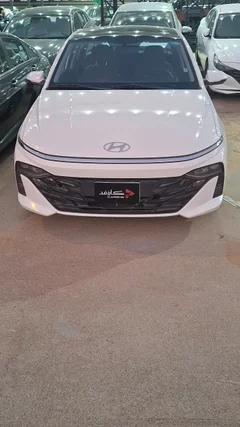 Hyundai Accent smart 2024