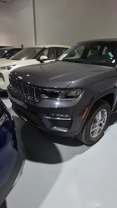 JEEP Grand Cherokee Laredo 2025