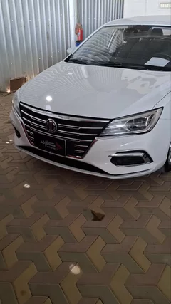 MG 5 STD 2023
