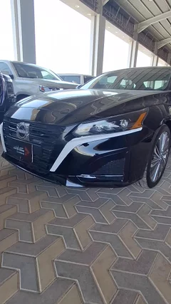 Nissan Altima SV 2024