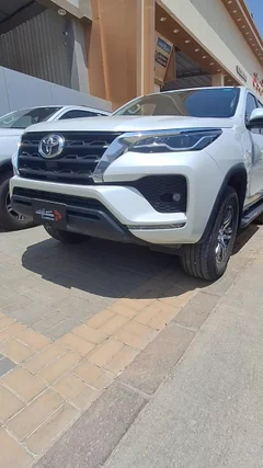 شاهد الفيديو