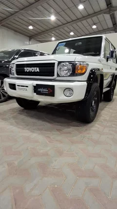Toyota robe LX 2022